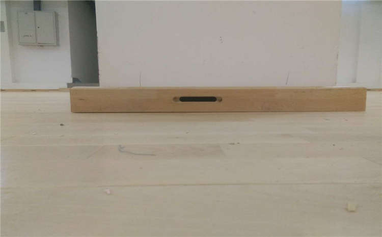 俄勒岡松體育運(yùn)動地板一般多少錢？