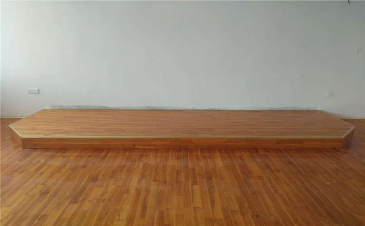 專業(yè)的籃球場木地板安裝工藝