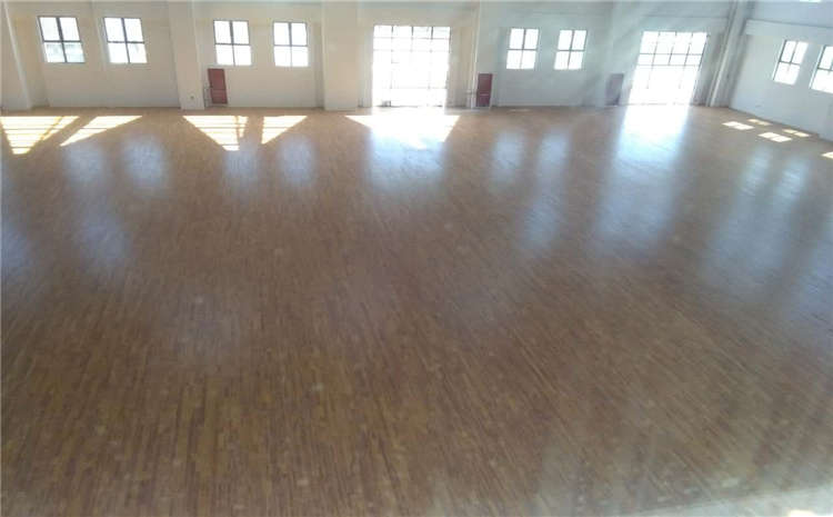 24厚籃球場(chǎng)地木地板哪個(gè)牌子好？