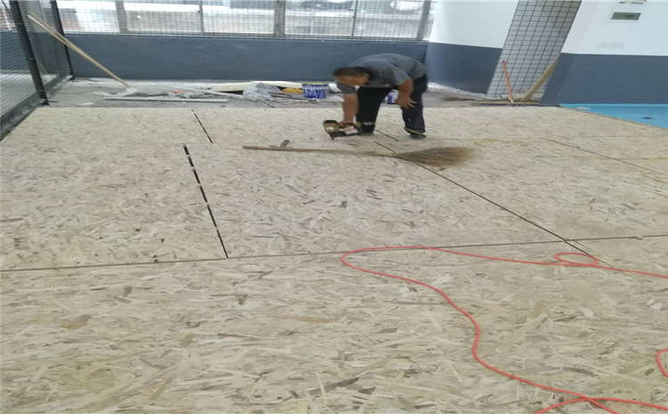 柞木籃球場(chǎng)木地板哪個(gè)牌子好？