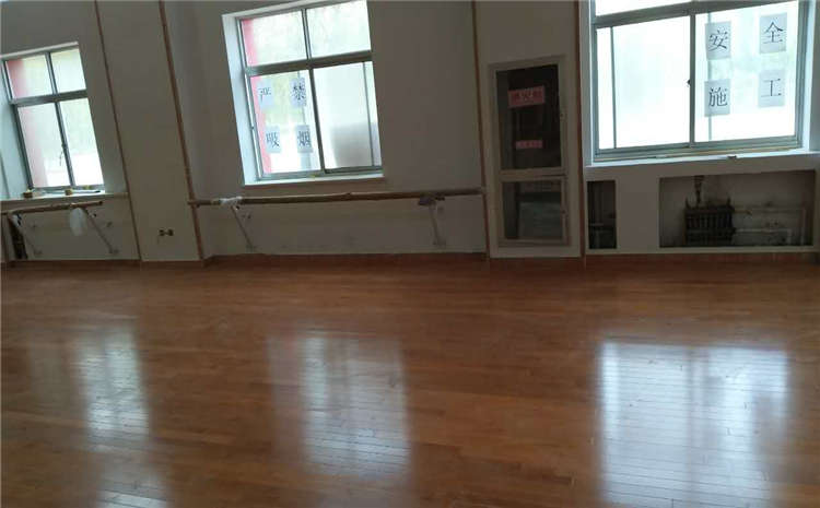 俄勒岡松乒乓球館木地板規(guī)格