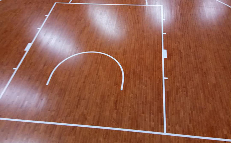 怎么保養(yǎng)？體育運(yùn)動(dòng)地板楓木