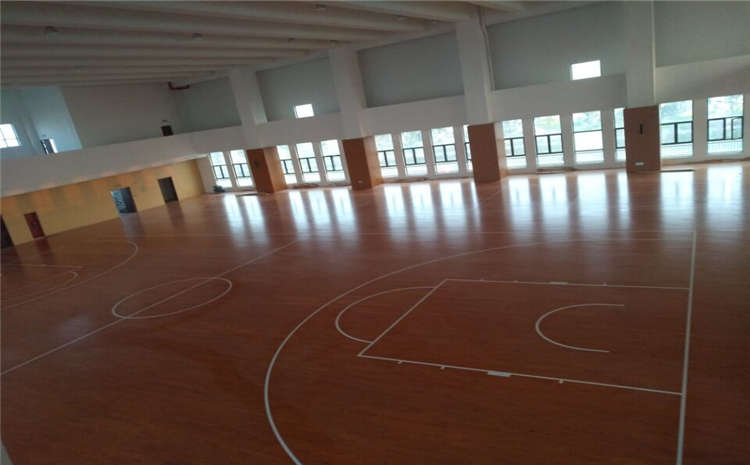 運(yùn)動(dòng)木地板材質(zhì)怎么選？