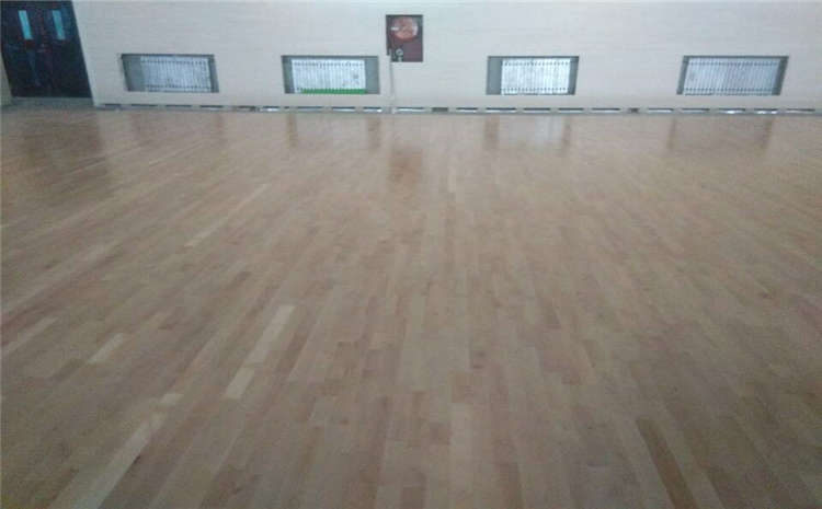 22厚舞臺(tái)實(shí)木地板一般多少錢？