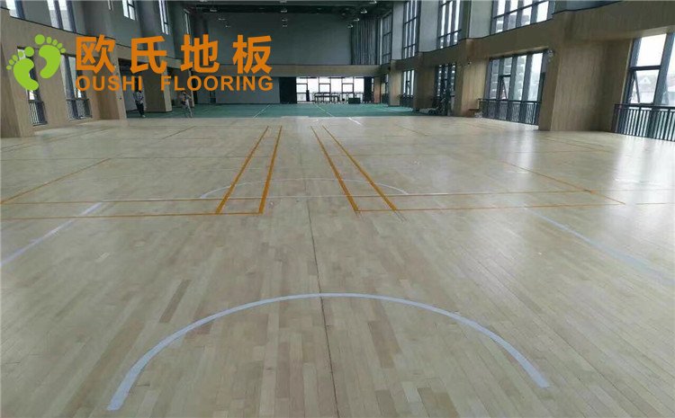 蘇州仁恒公園世紀(jì)會(huì)所羽毛球木地板圖片