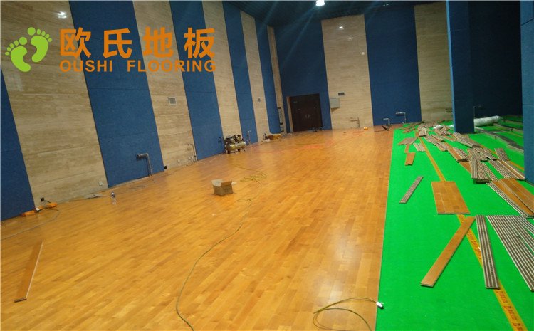 內(nèi)蒙古赤峰市**稅務(wù)總局職工活動中心木地板項目—?dú)W氏實木運(yùn)動地板