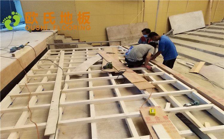 河北廊坊益田同文學(xué)校舞臺(tái)木地板項(xiàng)目-歐氏實(shí)木運(yùn)動(dòng)地板
